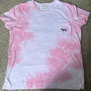 WOMENS VICTORIA’S SECERT T SHIRT